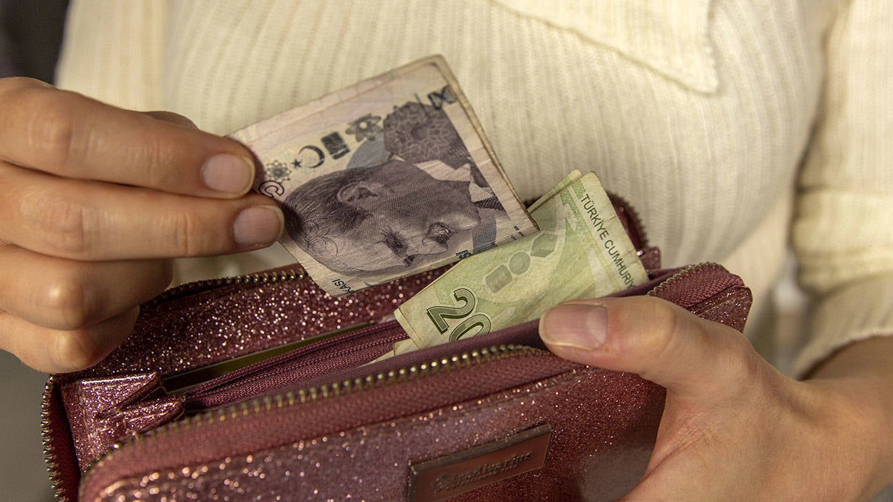 TÜRK-İŞ verileri: Eylülde açlık ve yoksulluk sınırı yükseldi