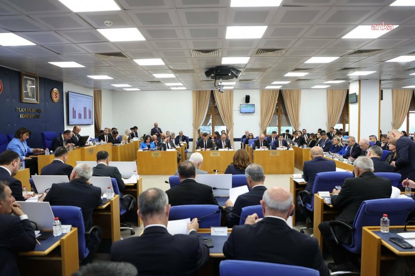 Merkez Bankası Başkanı Fatih Karahan’a TBMM’de protesto