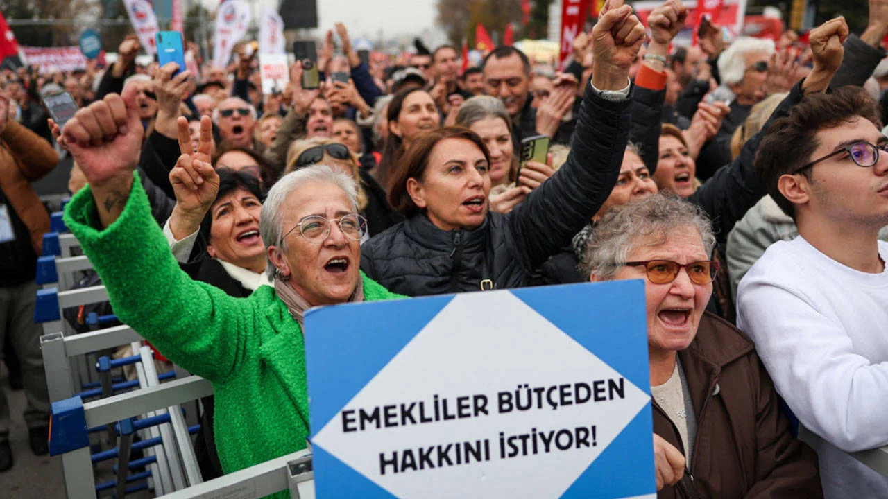 Siyasetsizliğin Tablosu Bu