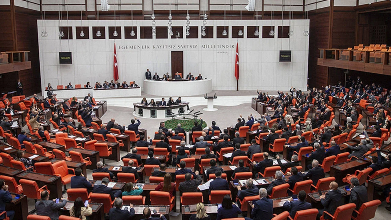 Komisyonda Emekli Maaşları Görüşülecek