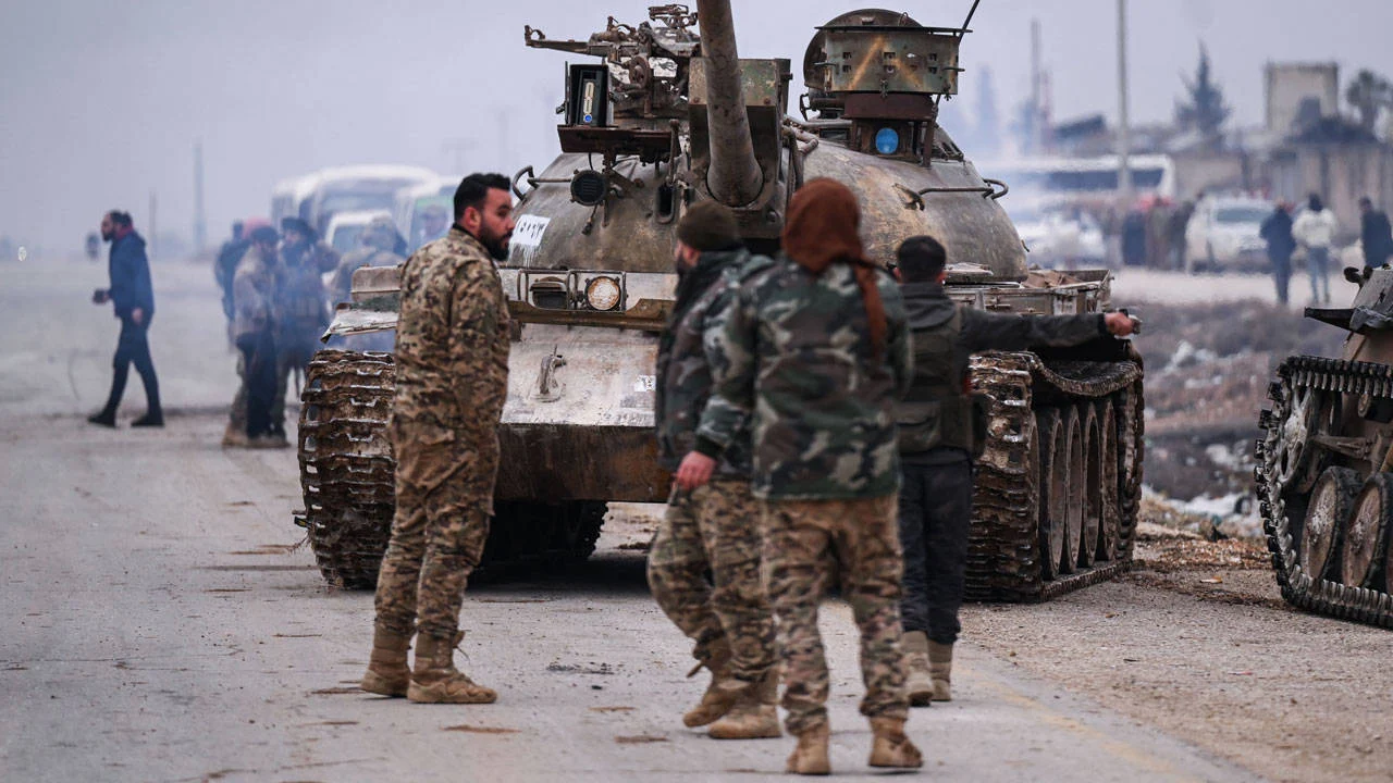 Suriye: SDG çekildi, Şam yönetimi Deyr Hafir’i kontrol altına aldı