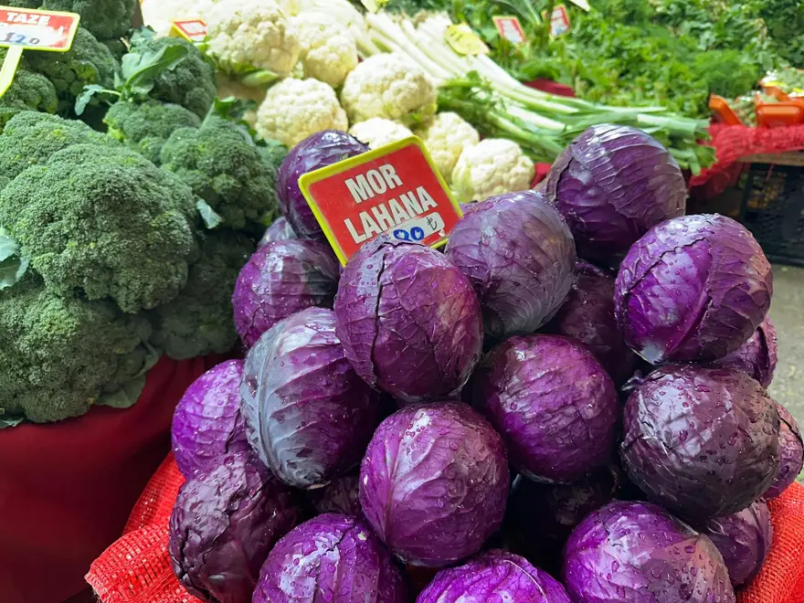 Tarlada 5 Lira, Pazarda 80 TL: Çiftçi kara kara düşünüyor